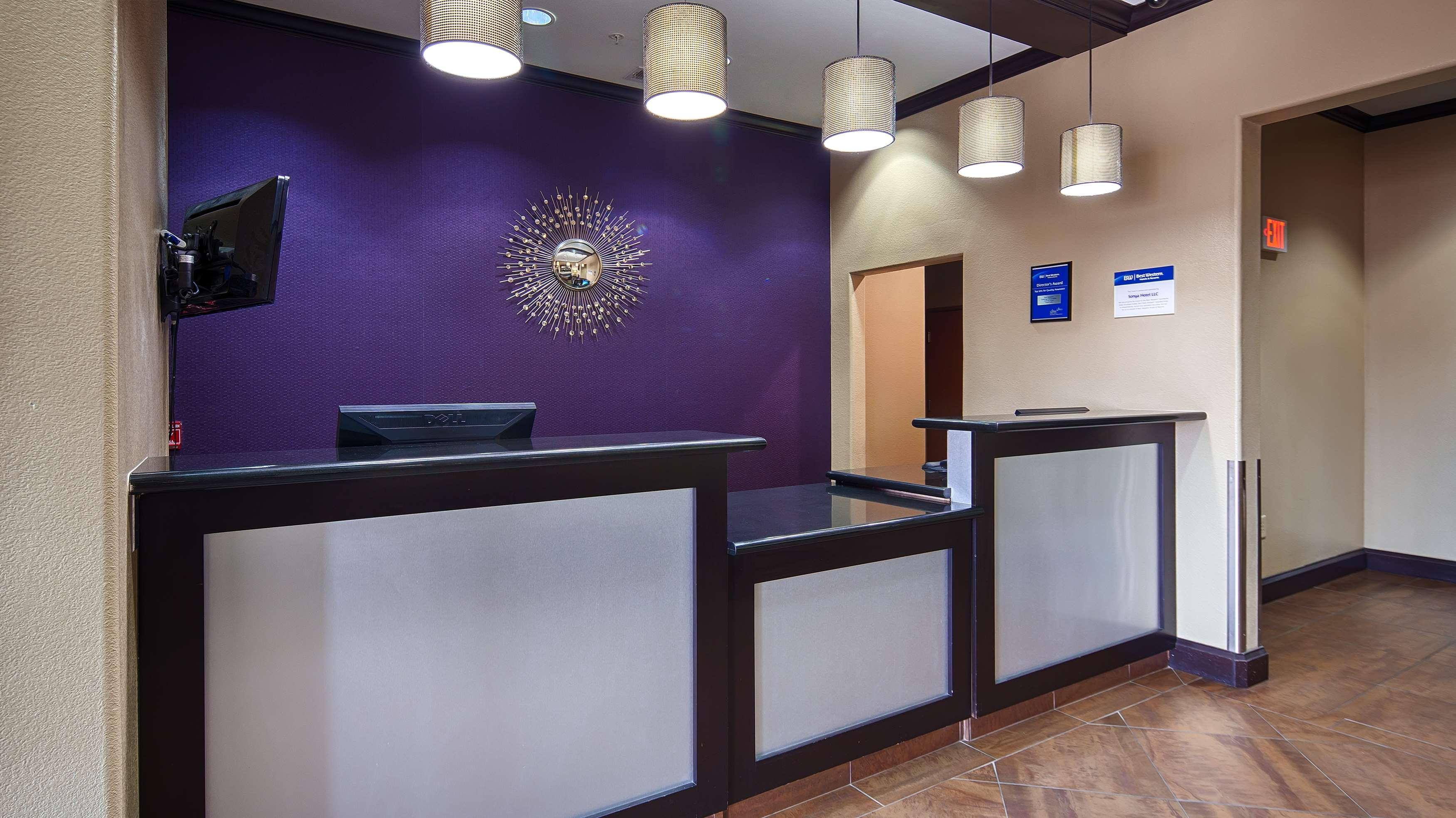 Best Western Giddings Inn & Suites Exterior foto